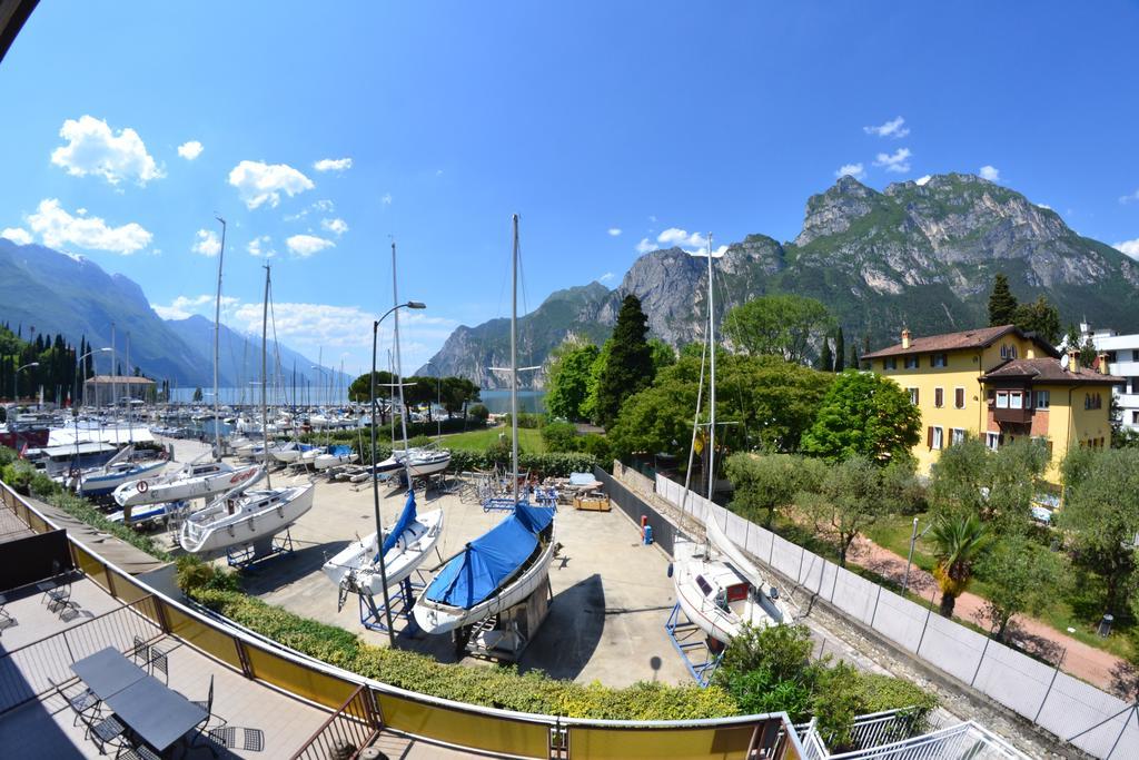 Residence Ambra Riva del Garda Exterior photo