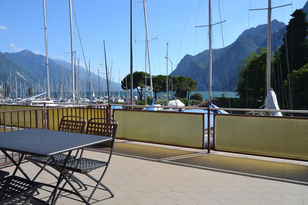 Residence Ambra Riva del Garda Exterior photo