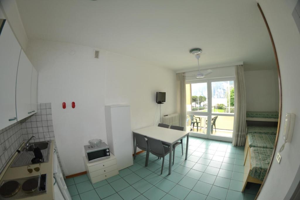 Residence Ambra Riva del Garda Exterior photo